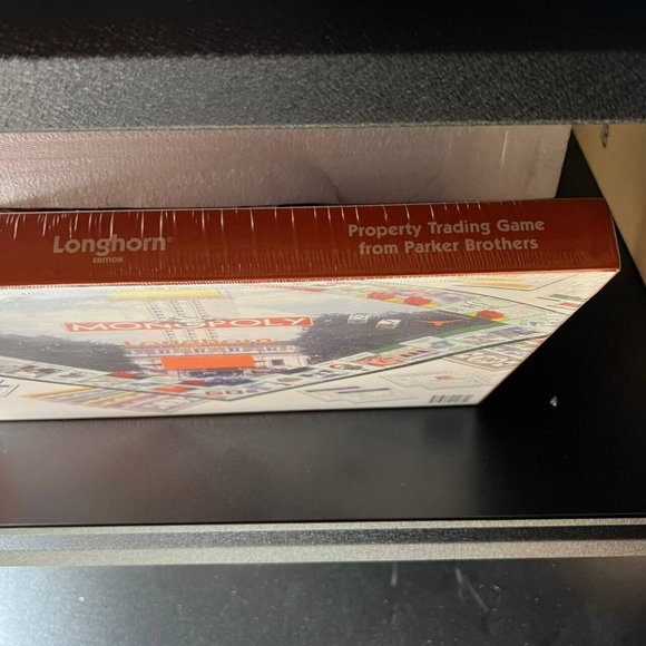 Vintage Monopoly University of Texas Longhorn Edition 1998 Board Game Sealed - Picture 6 of 7